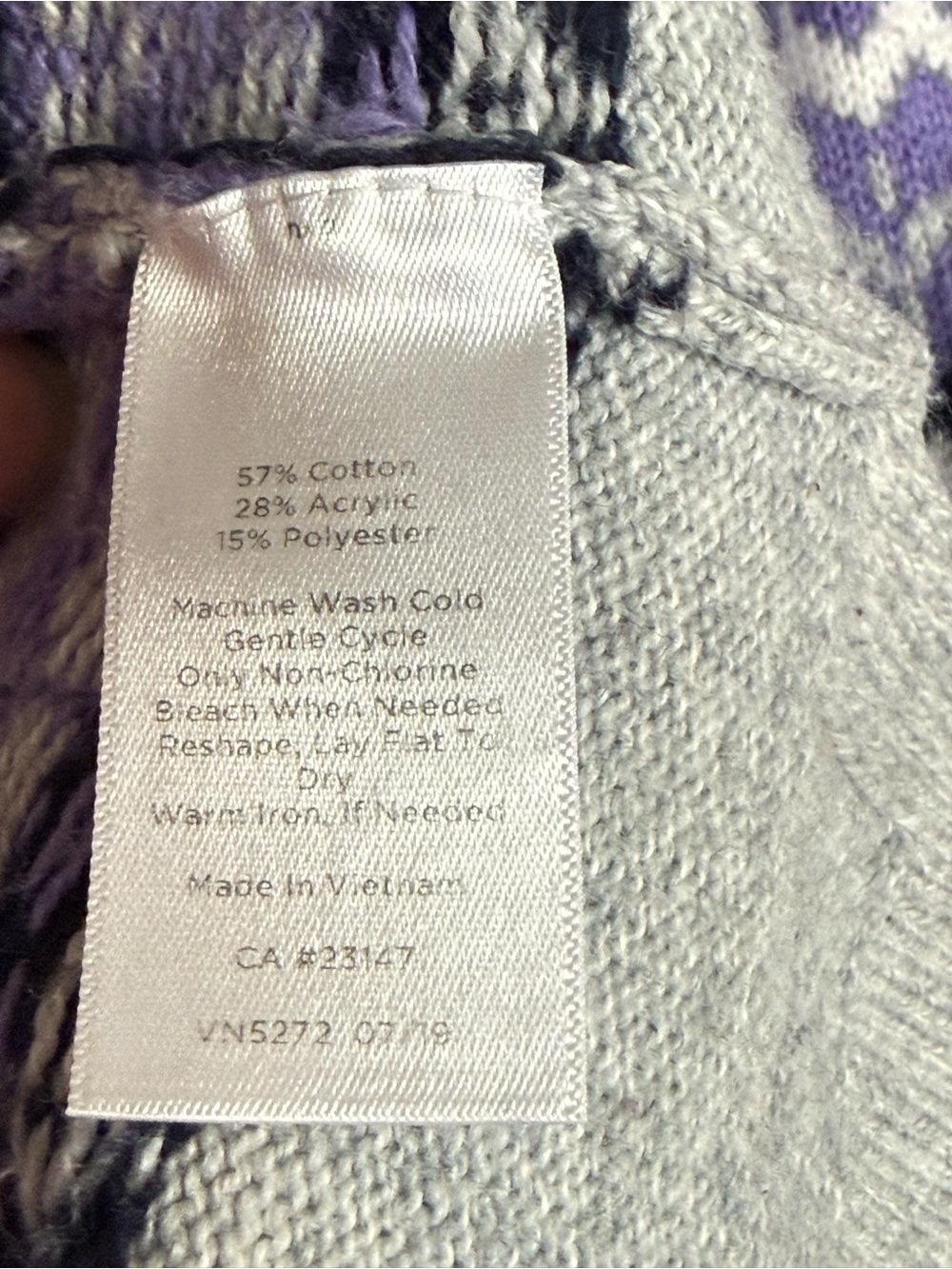 Talbots Fair Isle Sweater Large Purple Gray Soft Knit Winter Cozy Pullover - Picture 7 of 8